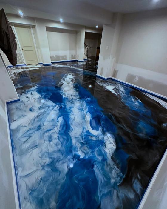 Epoxy floor coating for a Dubuque, Iowa home by Resinate Coatings